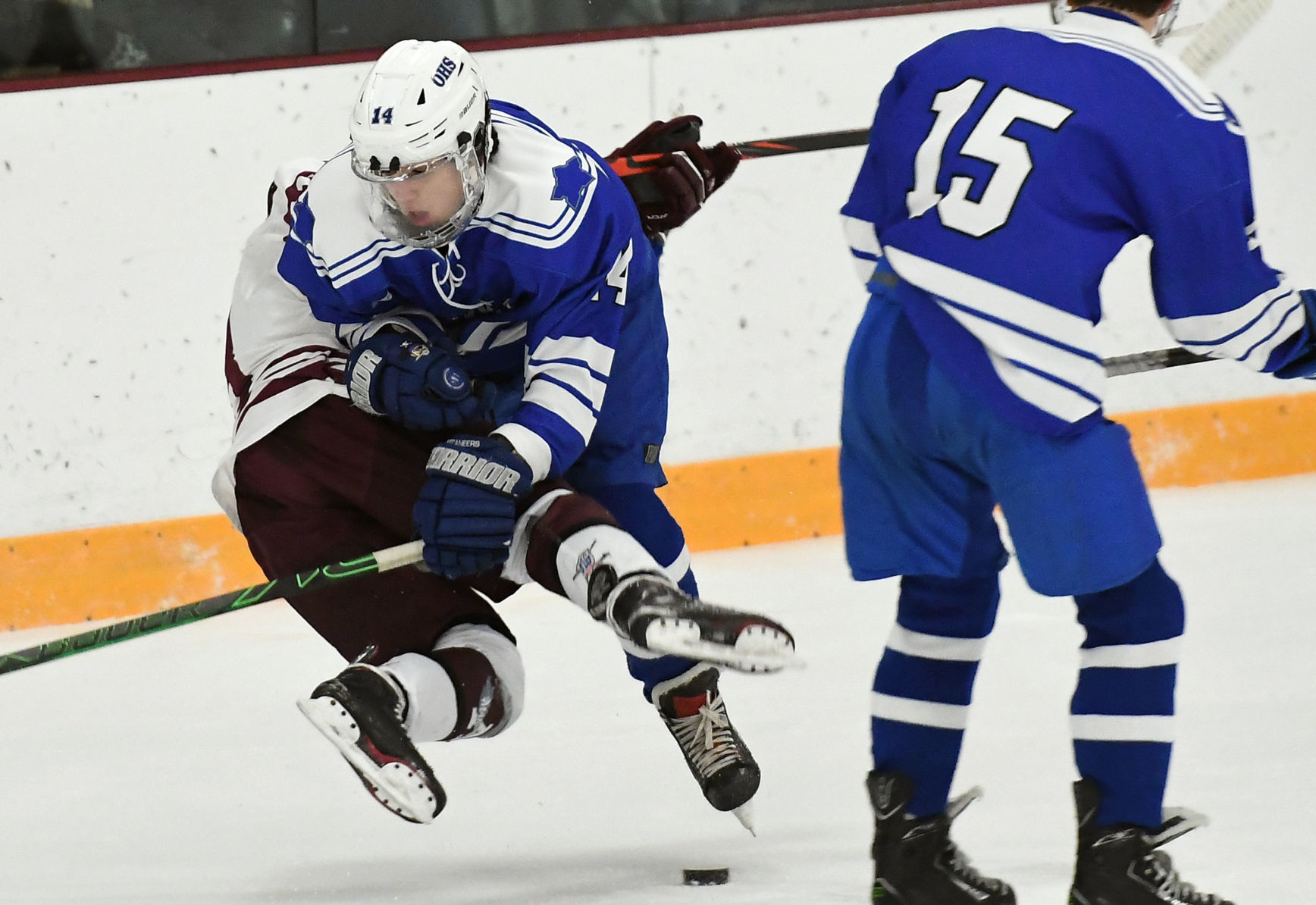 Auburn Oswego Hockey 1.JPG